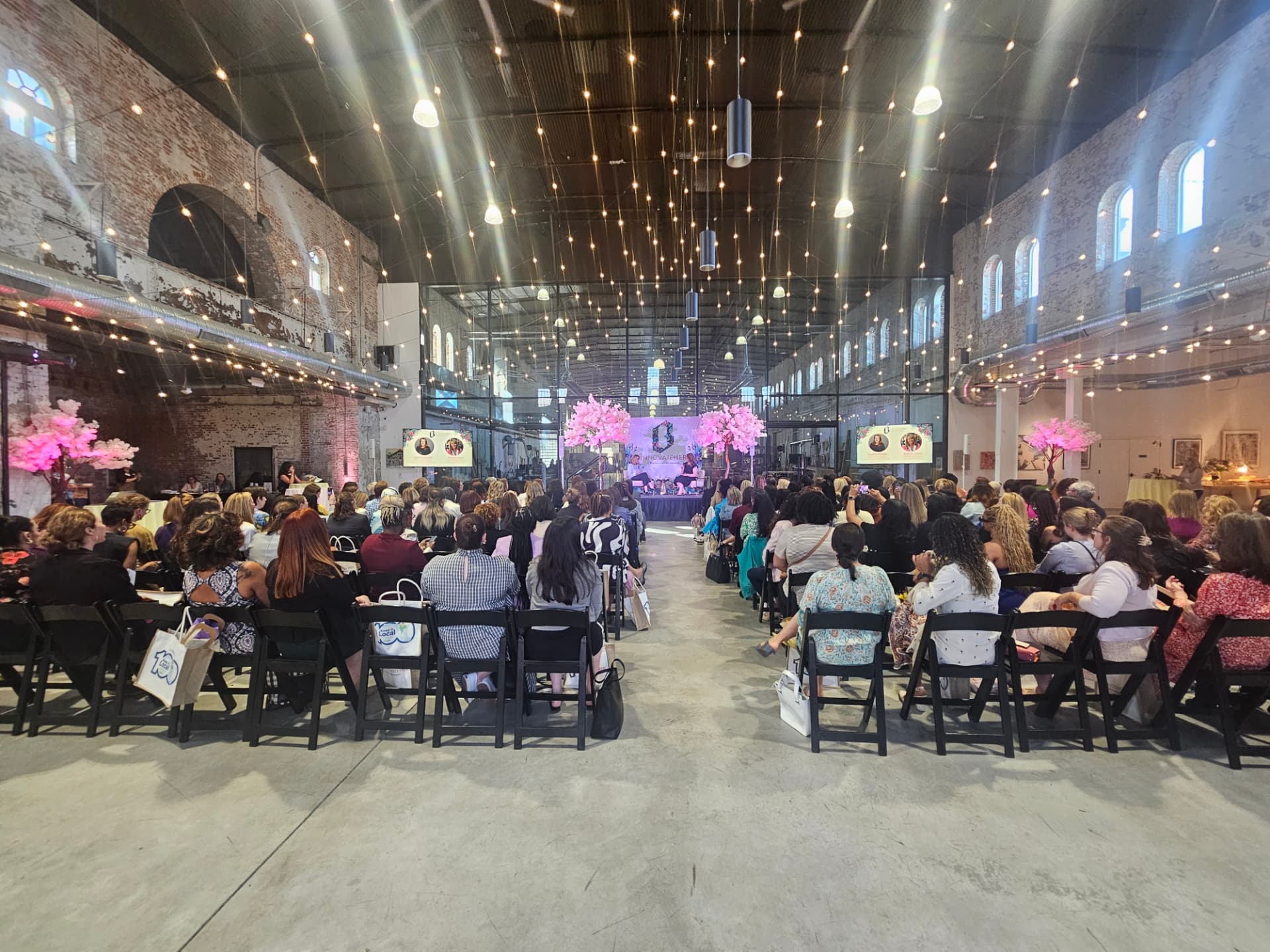 Summit for hundreds in an industrial Baltimore venue