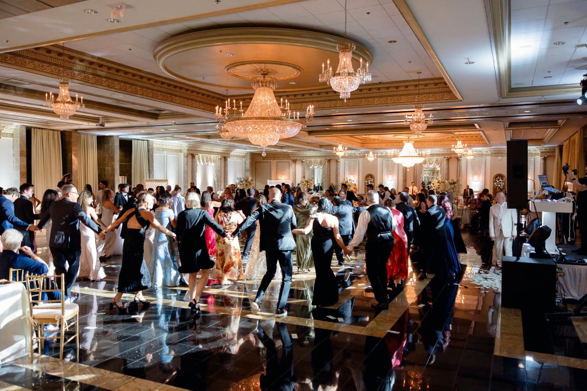 The whole room in the circle